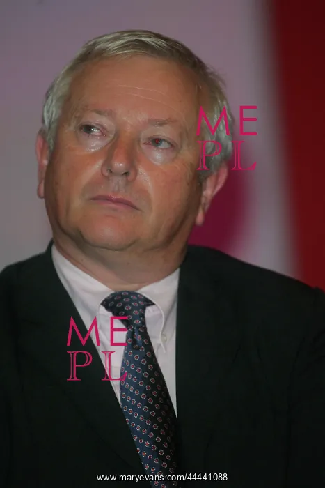 : Lord Bach Minister For Defence Procurement Labour Pary Conferece 2004 The Brighton Centre : Lord Bach Minister For Defence Procurement Labour Pary Conferece 2004 The Brighton Centre