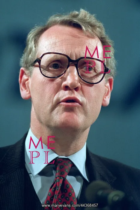 : Lord James Douglas-Hamilton MP : Lord James Douglas-Hamilton MP