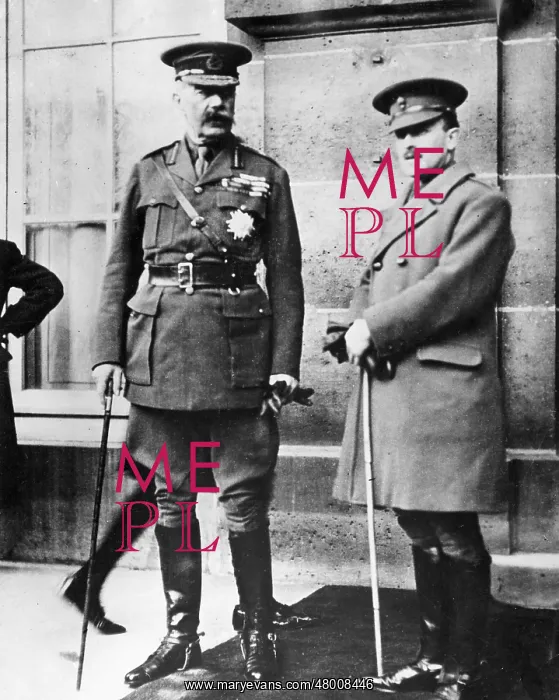 : Lord Kitchener leaving conference, Paris : Lord Kitchener leaving conference, Paris