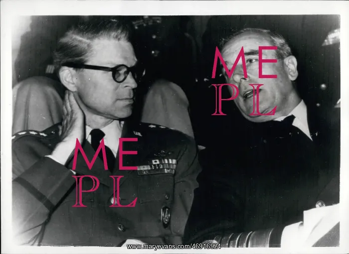 : Lord Mountbatten and General Norstad at SHAPE : Lord Mountbatten and General Norstad at SHAPE