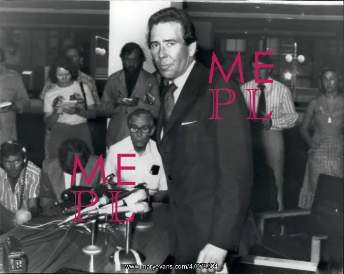 : Lord Snowdon after emotional statement to press : Lord Snowdon after emotional statement to press