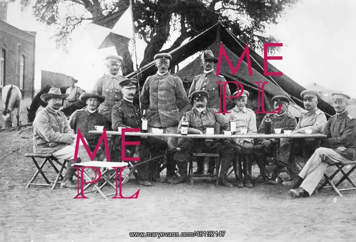 : Lothar von Trotha with officers during the Herero uprising : Lothar von Trotha with officers during the Herero uprising