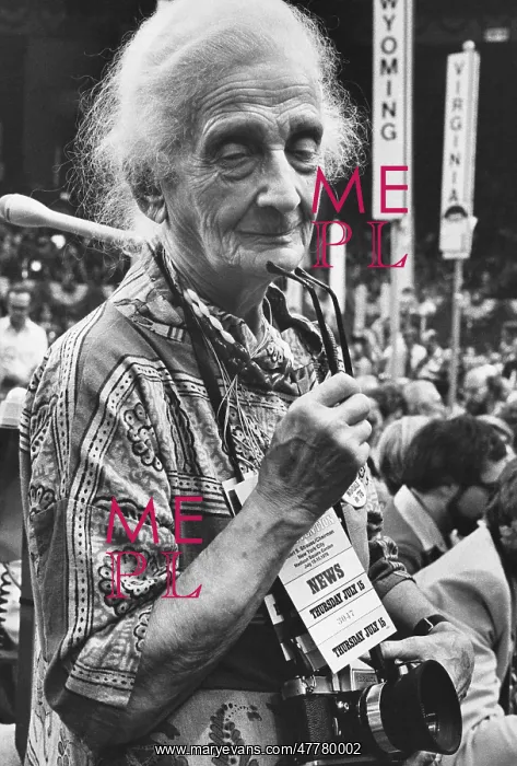 : Lotte Jacobi, 1976 : Lotte Jacobi, 1976