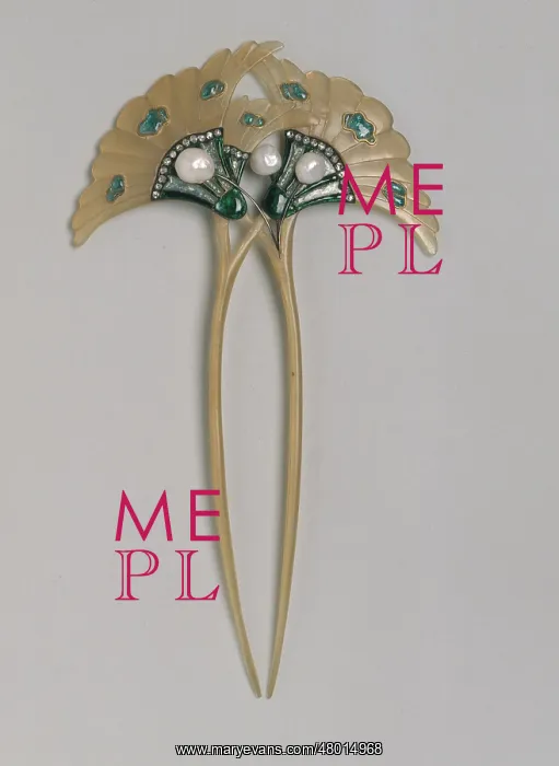 : Lotus hairpin : Lotus hairpin