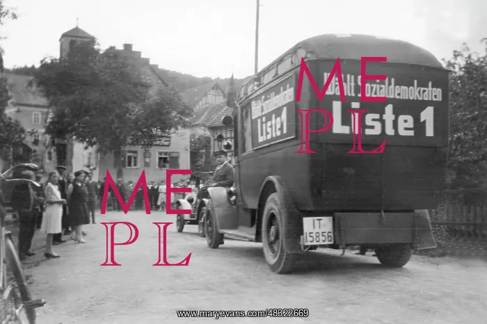 : Loudspeaker van of the SPD, 1930 : Loudspeaker van of the SPD, 1930