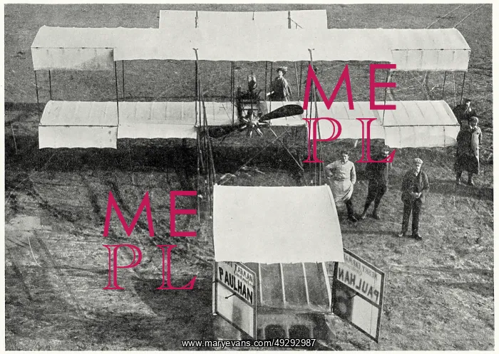 : Louis Paulhan with his Farman biplane : Louis Paulhan with his Farman biplane