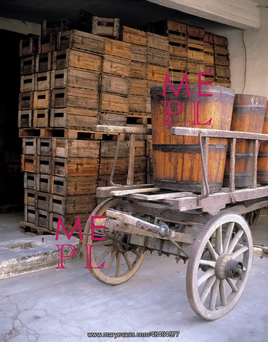  : Louis Sipp Winery