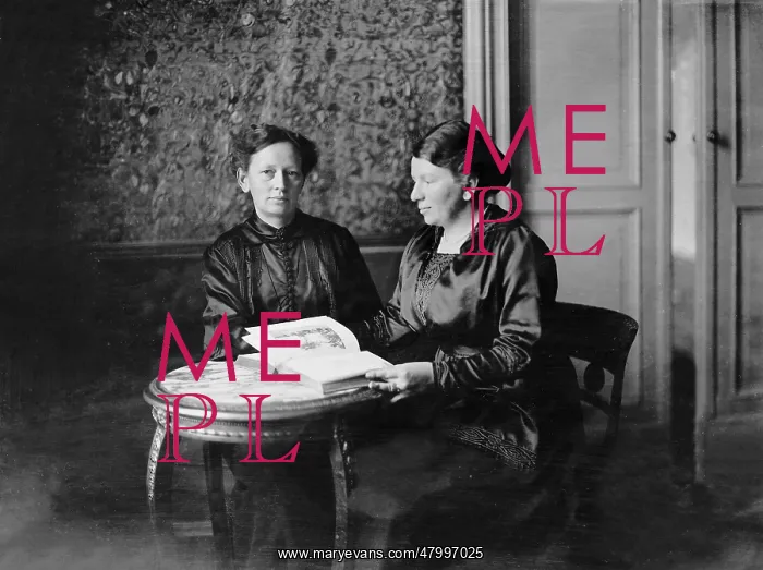: Louise Ebert (born Louise Rump), wife of Reich President : Louise Ebert (born Louise Rump), wife of Reich President