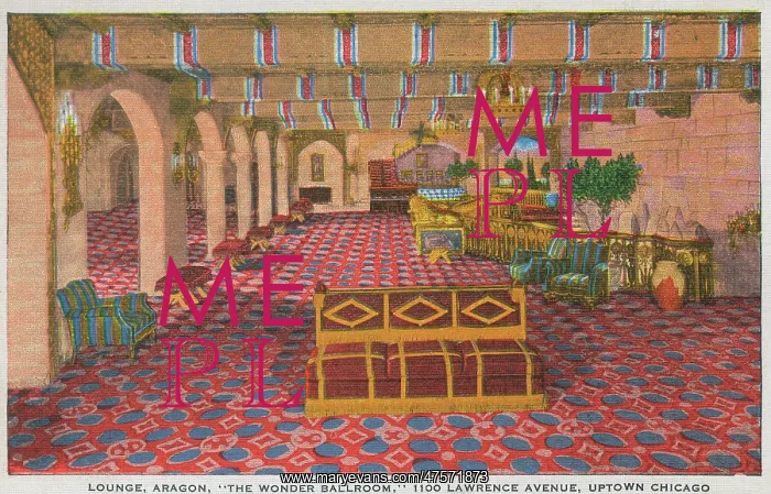 : The lounge in the Aragon Ballroom in Chicago : The lounge in the Aragon Ballroom in Chicago
