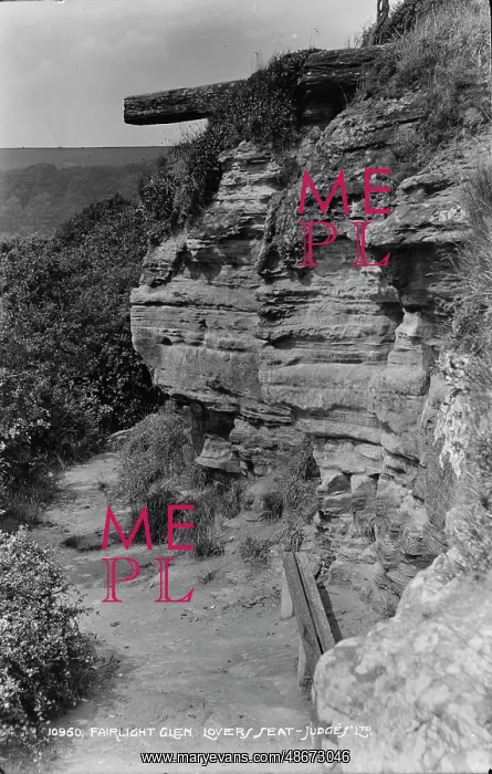 : Lovers Seat at Fairlight Glen : Lovers Seat at Fairlight Glen