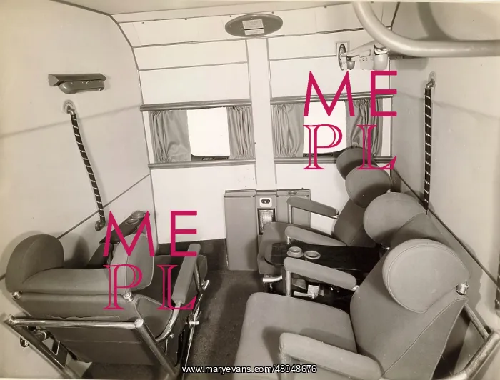 : Lower deck cabin of a Short Sandringham : Lower deck cabin of a Short Sandringham