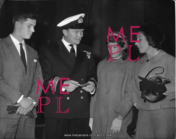 : Lt Commander Messervy, RN, George Medal : Lt Commander Messervy, RN, George Medal