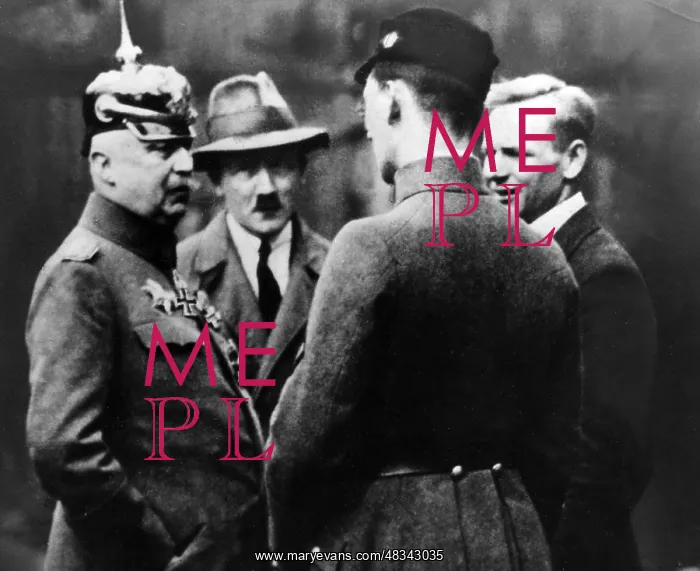 : Ludendorff and Hitler after the failed coup : Ludendorff and Hitler after the failed coup