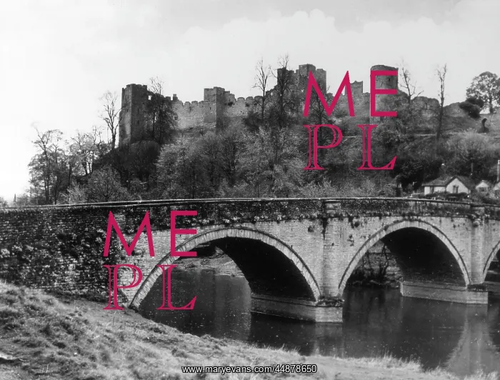  : LUDLOW CASTLE