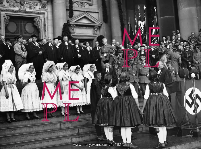 : Ludwig Mueller at the induction to Reich Bishop, 1933 : Ludwig Mueller at the induction to Reich Bishop, 1933