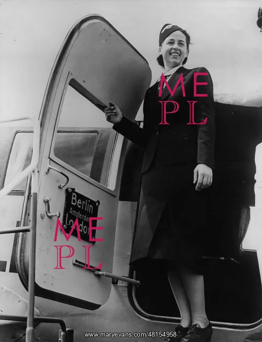 : Lufthansa stewardess, 1938 : Lufthansa stewardess, 1938