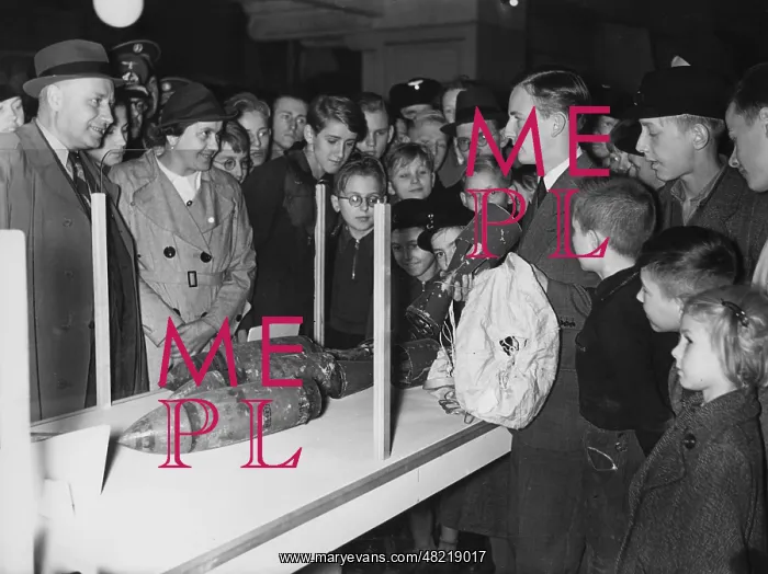 : Luftwaffe exhibition in Berlin, 1940 : Luftwaffe exhibition in Berlin, 1940