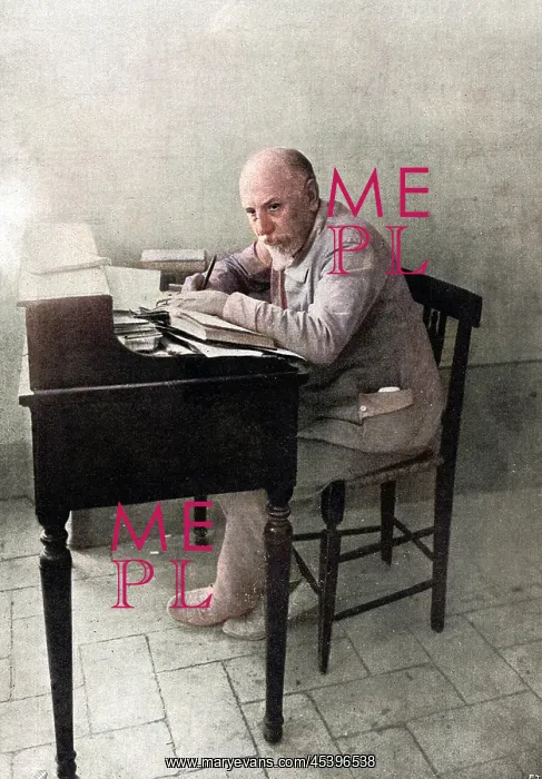 : LUIGI PIRANDELLO : LUIGI PIRANDELLO
