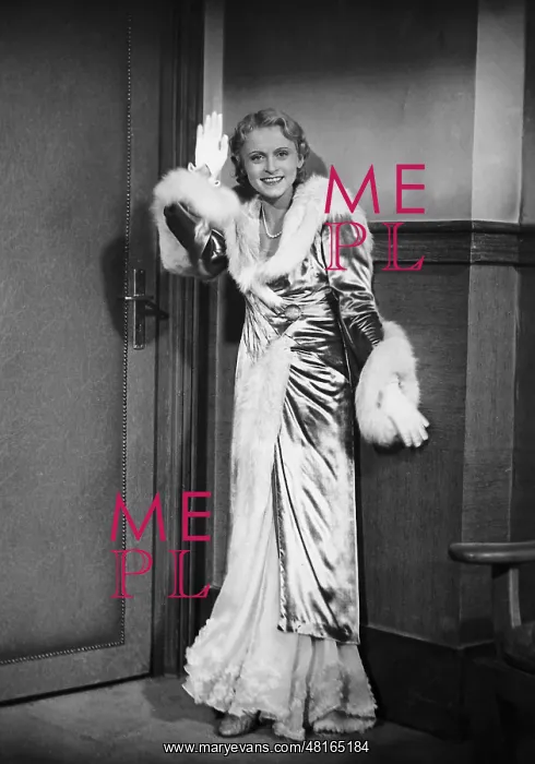 : Luise Ullrich in The refugee from Chicago, 1934 : Luise Ullrich in The refugee from Chicago, 1934