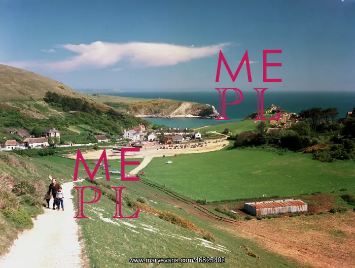 : Lulworth Cove, Lulworth : Lulworth Cove, Lulworth