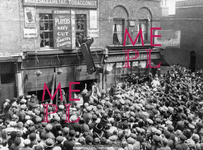 : Lusitania anti-German riots : Lusitania anti-German riots