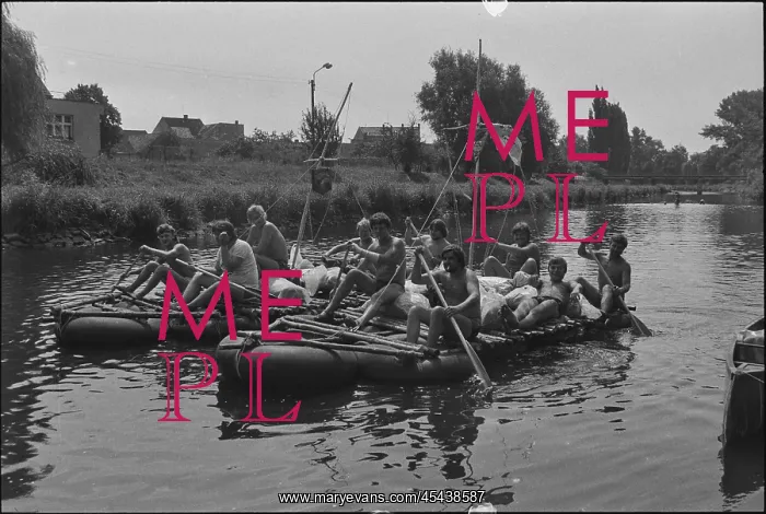 : Luznice River, paddlers, raft : Luznice River, paddlers, raft