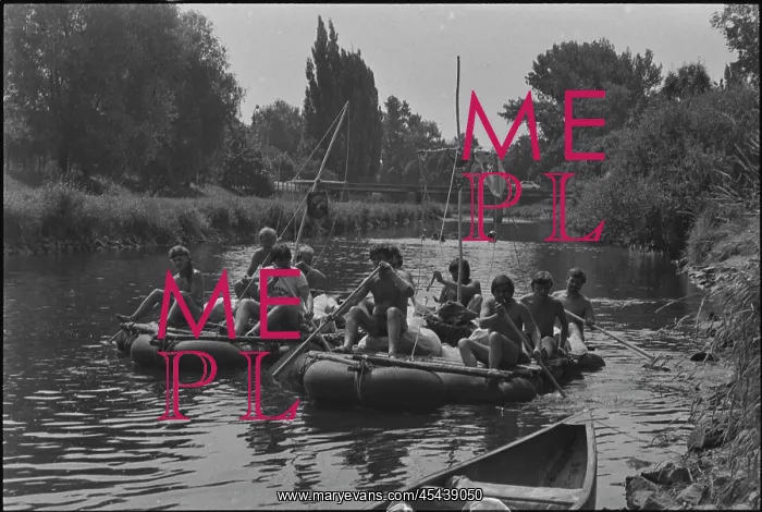 : Luznice River, paddlers, raft : Luznice River, paddlers, raft