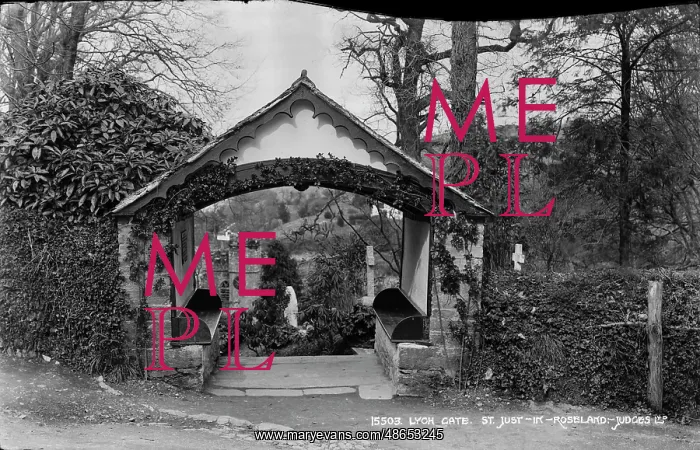 : Lych Gate at St. Just in Roseland : Lych Gate at St. Just in Roseland