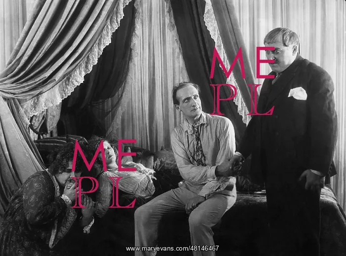 : Lydia Petechina, Vivian Gibson, Hans Albers and Werner Kraus : Lydia Petechina, Vivian Gibson, Hans Albers and Werner Kraus