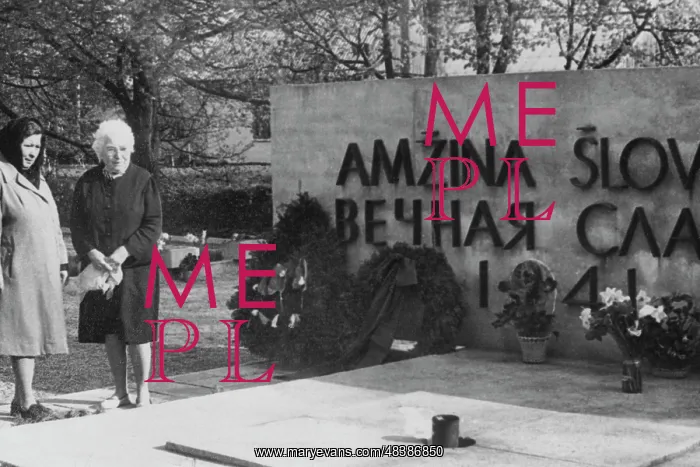 : Lydia Strelyaeva : Lydia Strelyaeva