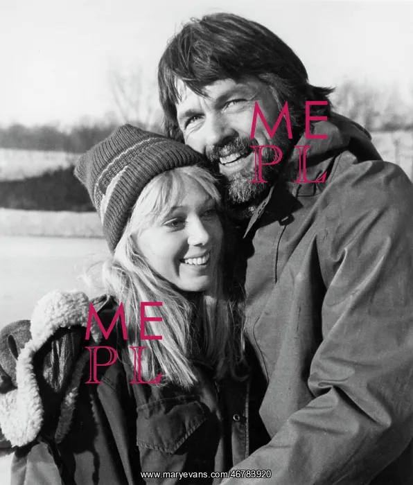 : Lynn-Holly Johnson - Tom Skerritt : Lynn-Holly Johnson - Tom Skerritt