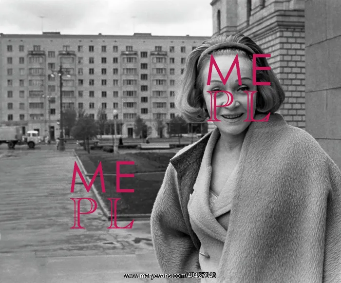 : M. Dietrich tours in USSR : M. Dietrich tours in USSR