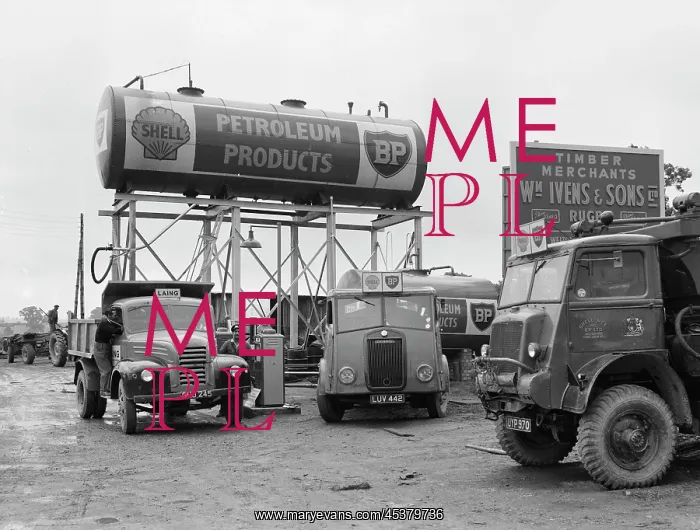 : M1 Motorway, M1, Watford, Daventry, Northamptonshire : M1 Motorway, M1, Watford, Daventry, Northamptonshire
