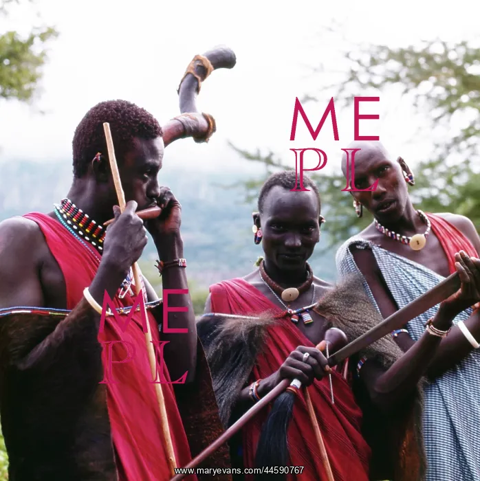  : Maasai warrior blowing kudu horn