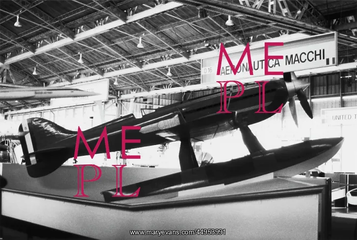 : Macchi-Castoldi MC-72 floatplane : Macchi-Castoldi MC-72 floatplane