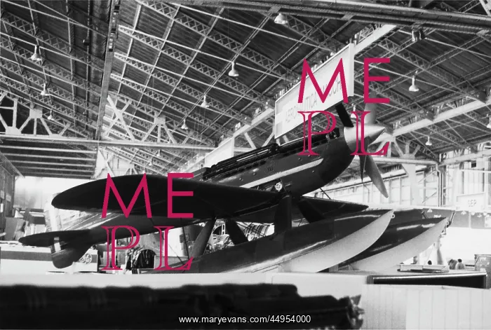 : Macchi-Castoldi MC-72 floatplane : Macchi-Castoldi MC-72 floatplane