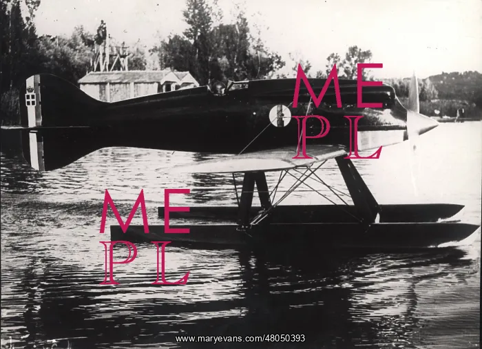 : Macchi M52 Schneider Trophy racing seaplane : Macchi M52 Schneider Trophy racing seaplane