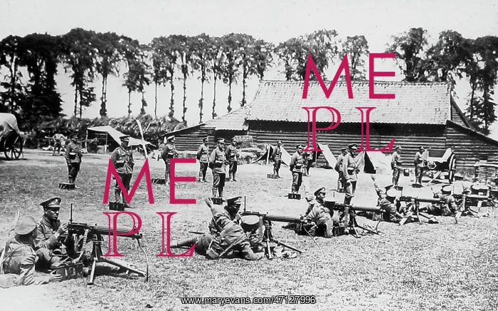  : Machine Gun Corps training during WW1