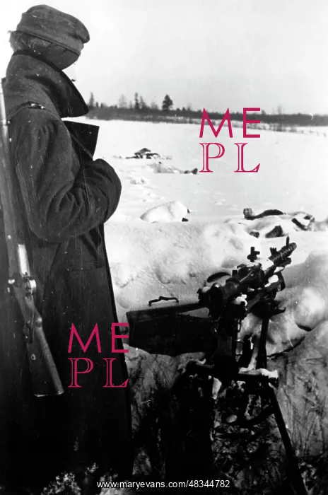 : Machine-gun guards at Demjansk, 1942 : Machine-gun guards at Demjansk, 1942