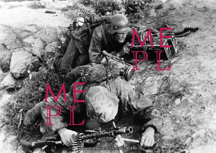 : Machine-gunner on the Eastern Front, 1942 : Machine-gunner on the Eastern Front, 1942