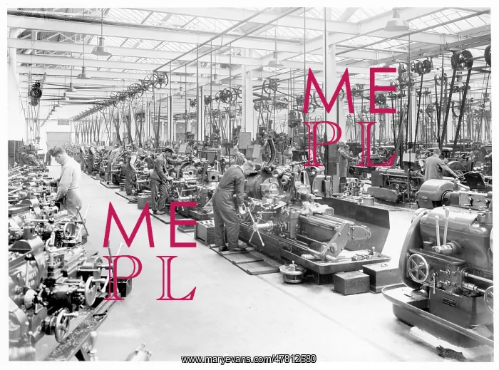 : Machining workshop for engine component production : Machining workshop for engine component production