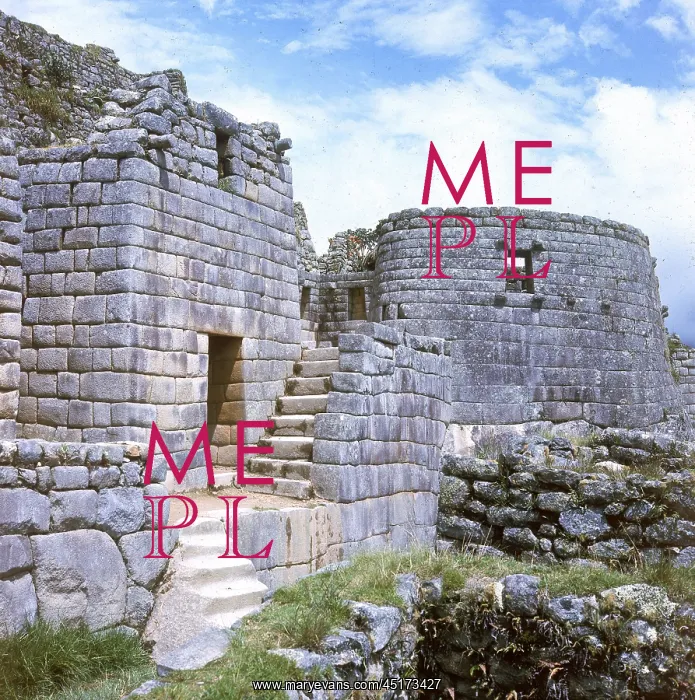  : MACHU PICCHU / TEMPLE