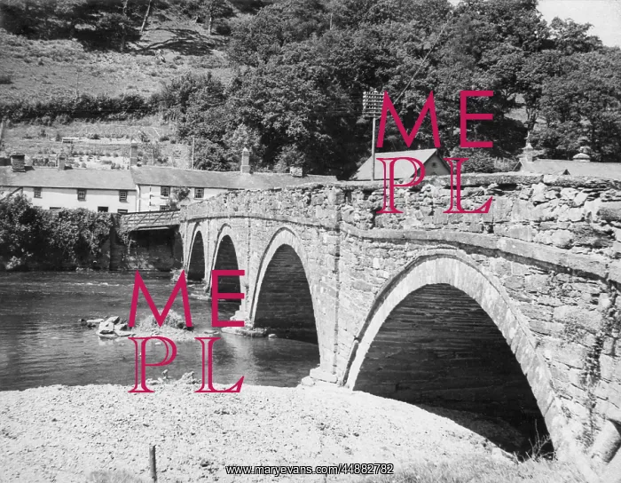  : MACHYNLLETH BRIDGE