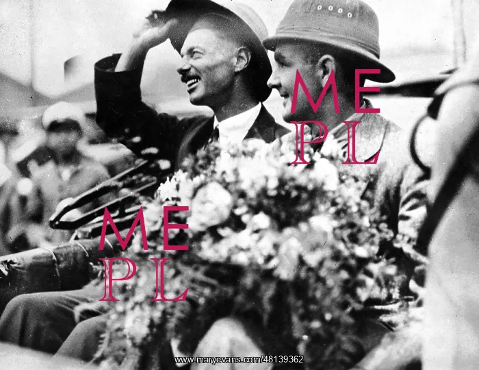: MacLaren and Flenderleith in Tokyo, 1924 : MacLaren and Flenderleith in Tokyo, 1924