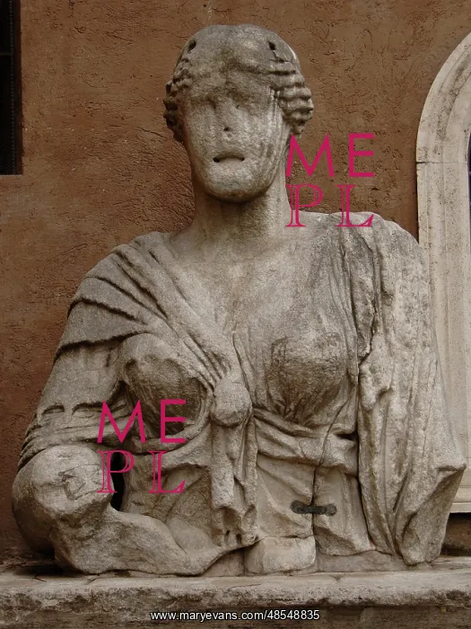: Madama Lucrezia roman bust : Madama Lucrezia roman bust