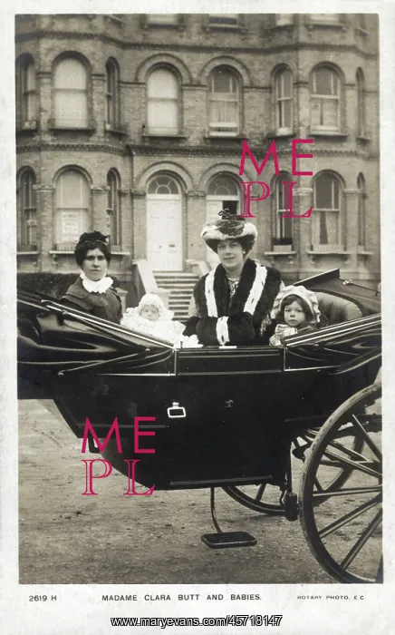 : Madame Clara Butt and her children : Madame Clara Butt and her children