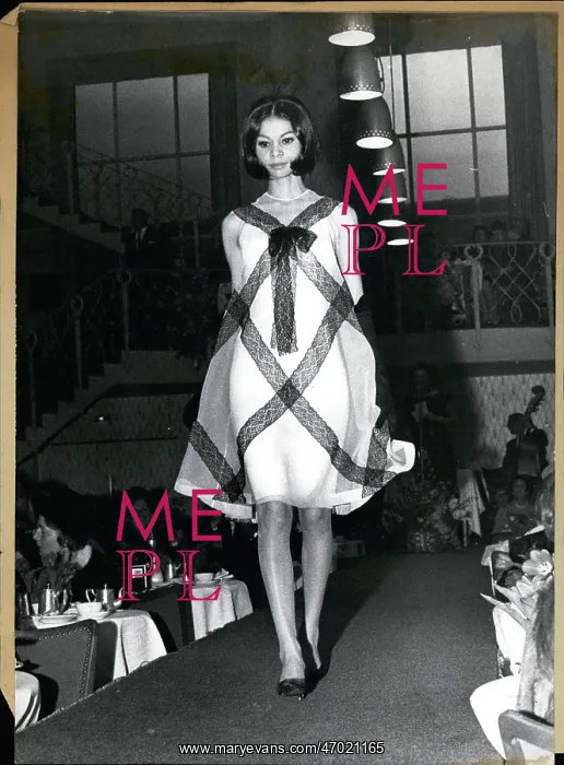 : Madame Gres of Paris, fashion show in Munich : Madame Gres of Paris, fashion show in Munich