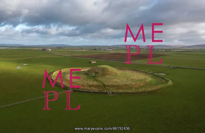 : Maeshowe chambered cairn, Stenness, Mainland, Orkney : Maeshowe chambered cairn, Stenness, Mainland, Orkney