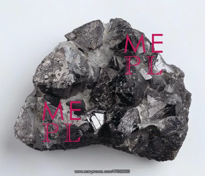 : Magnetite (iron oxide) specimen from Piedmont, Italy : Magnetite (iron oxide) specimen from Piedmont, Italy
