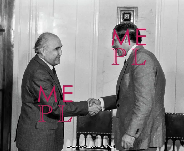 : Mahmoud Zuabi Visits USSR : Mahmoud Zuabi Visits USSR